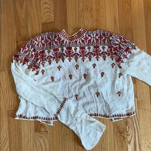 Urban Outfitters Long Sleep Cropped Blouse